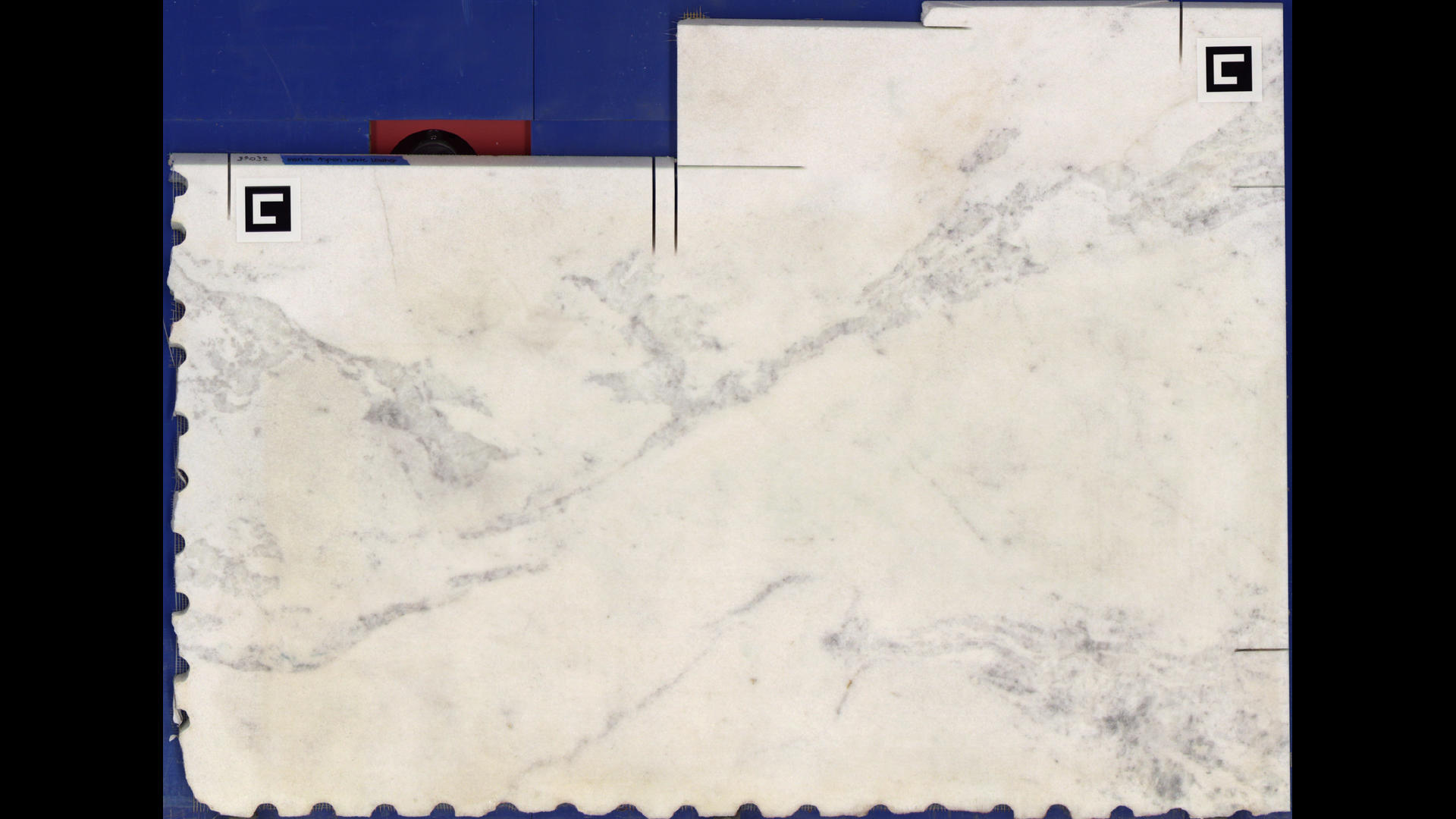ASPEN WHITE LEATHER Marble Slabs