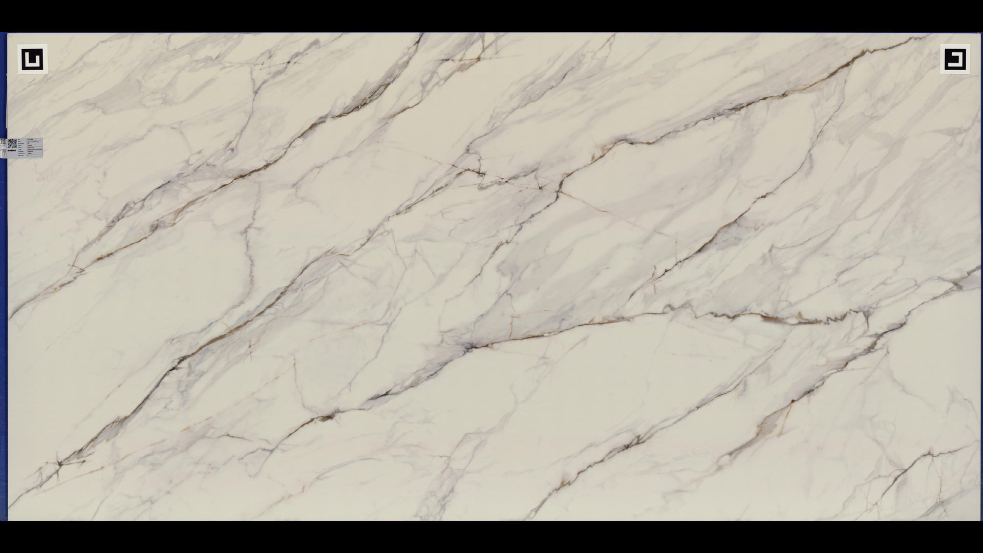 REVOLUX CALACATTA LINCOLN LUX - L Quartz Slabs