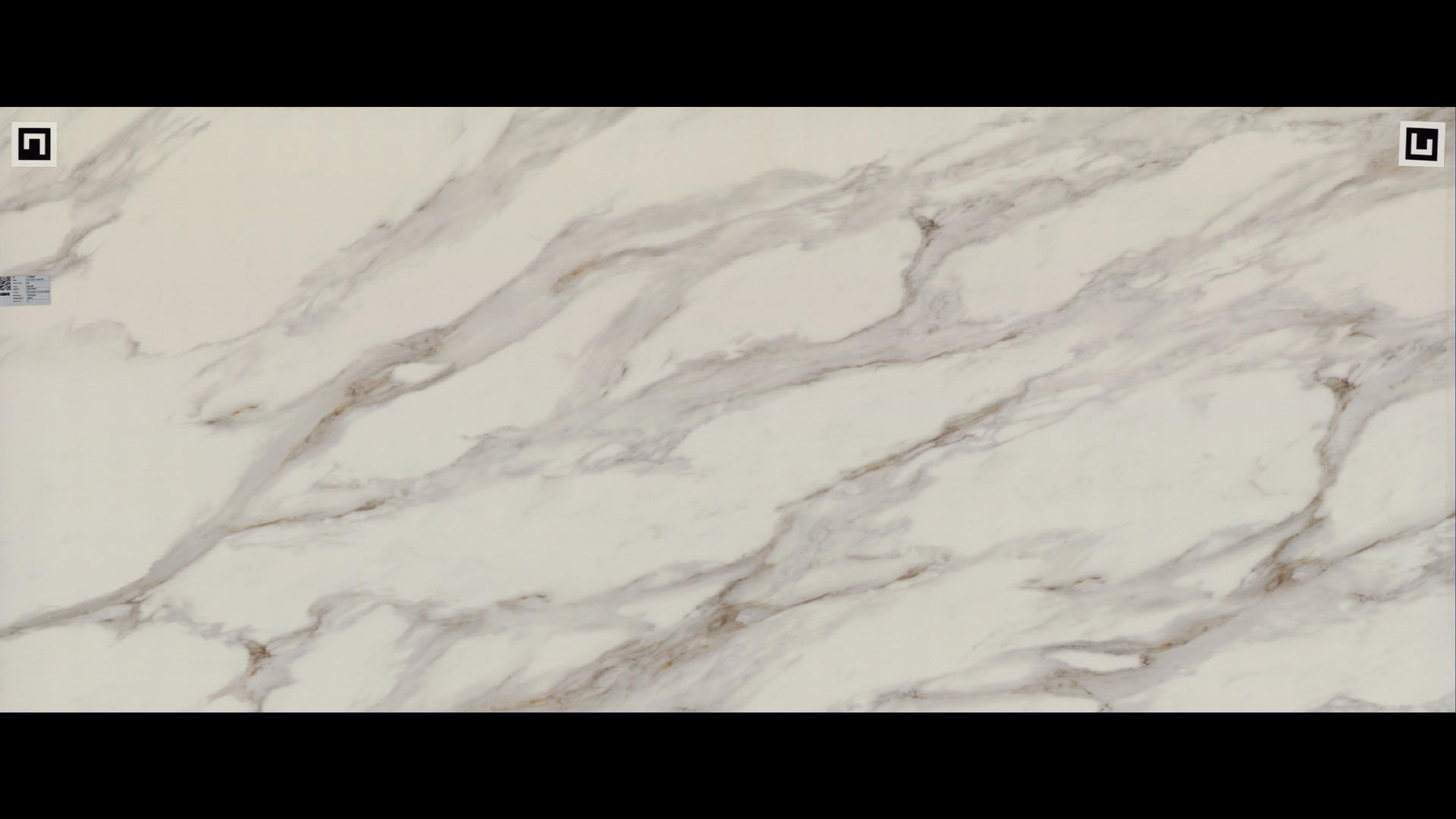 REVOLUX CALACATTA CREMO LUX - L Quartz Slabs