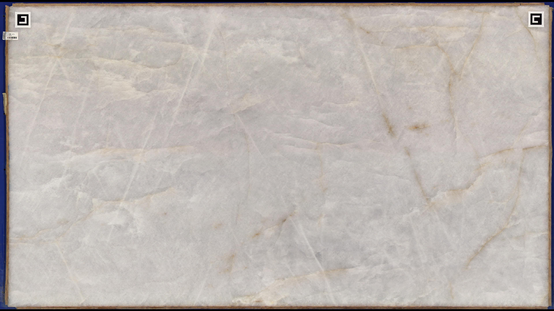CRYSTALLO EXTRA PREMIUM Quartzite Slabs