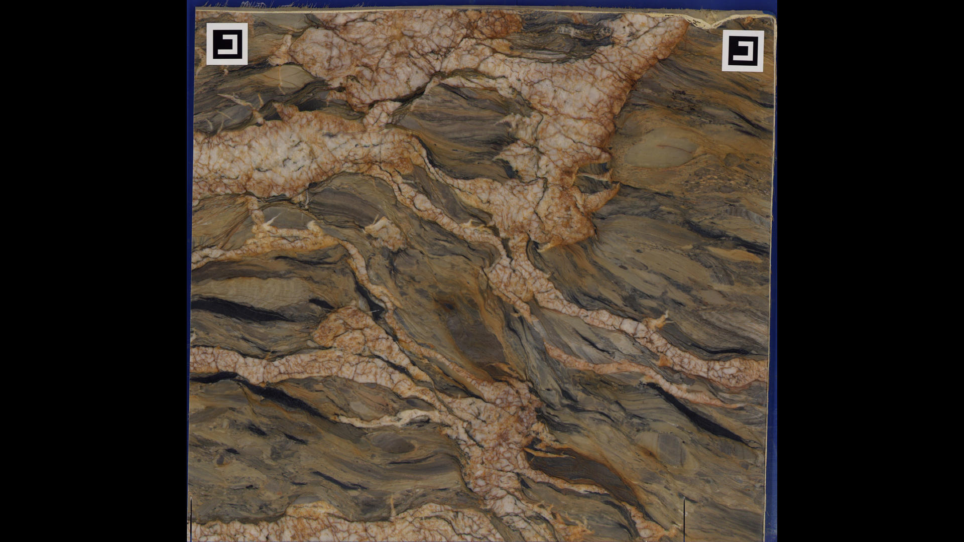 FUSION MULTICOLOR Quartzite Slabs