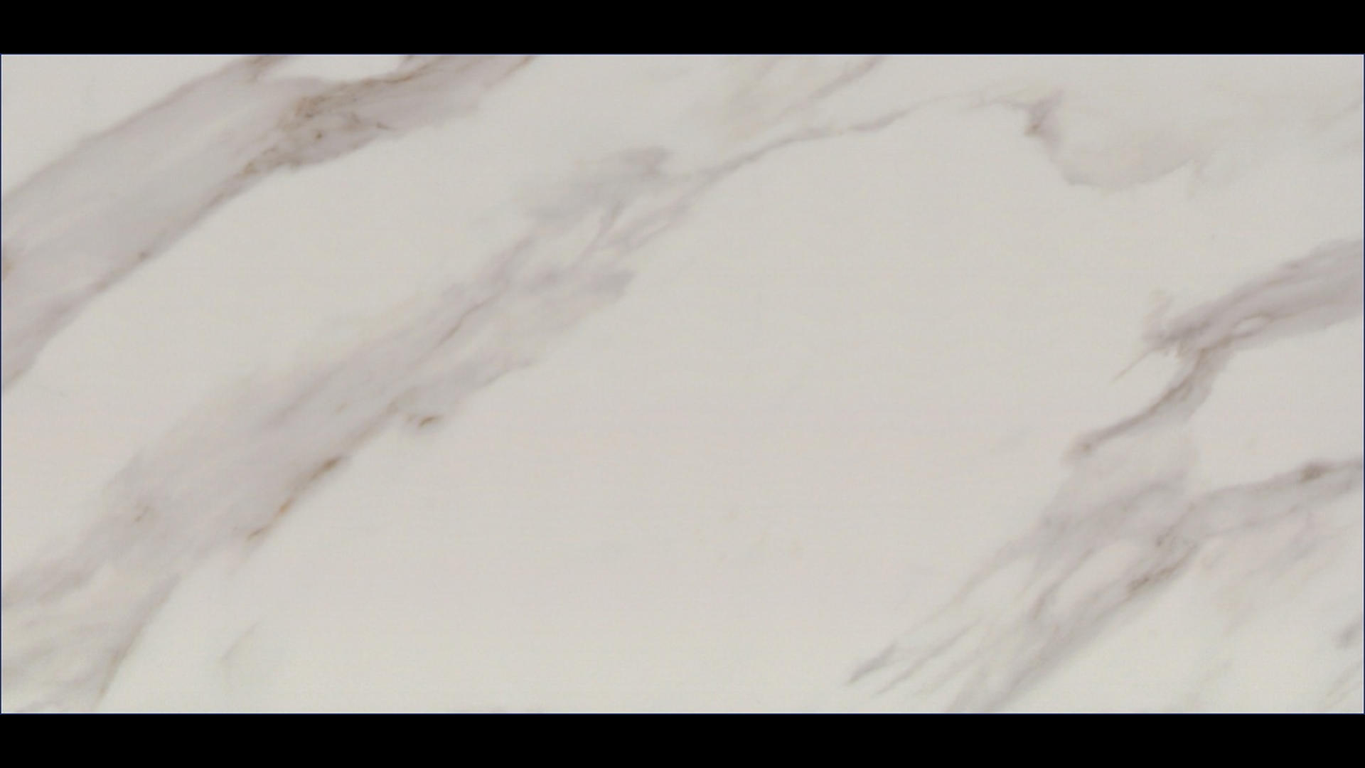REVOLUX CALACATTA CREMO LUX - L Quartz Slabs