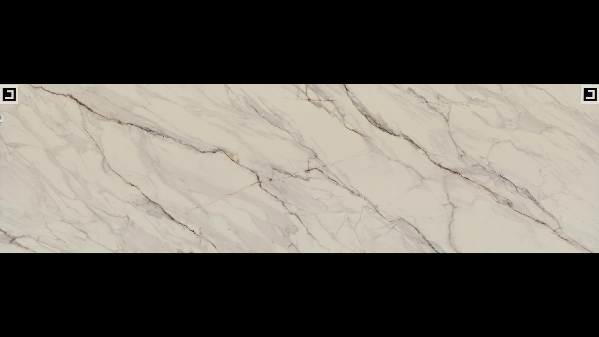 REVOLUX CALACATTA LINCOLN LUX - R Quartz Slabs
