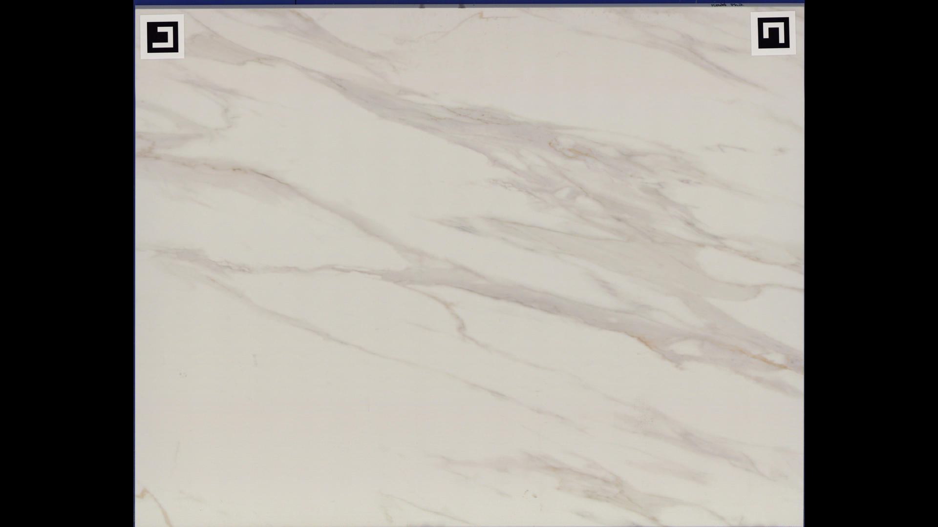 REVOLUX CREMO DELICATO LUX - R Quartz Slabs