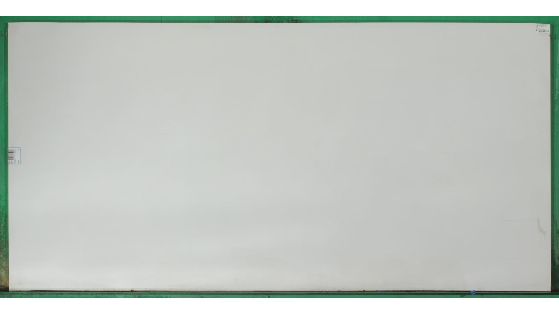 Blanco Zeus Quartz Slabs