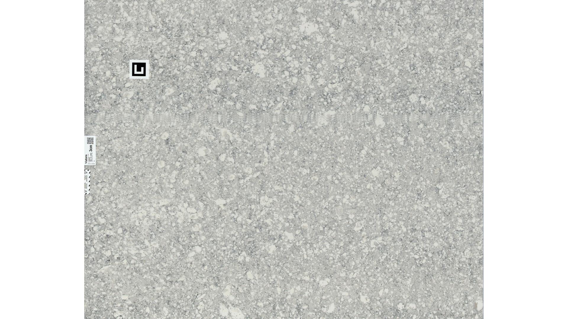Everest Quartz Slabs
