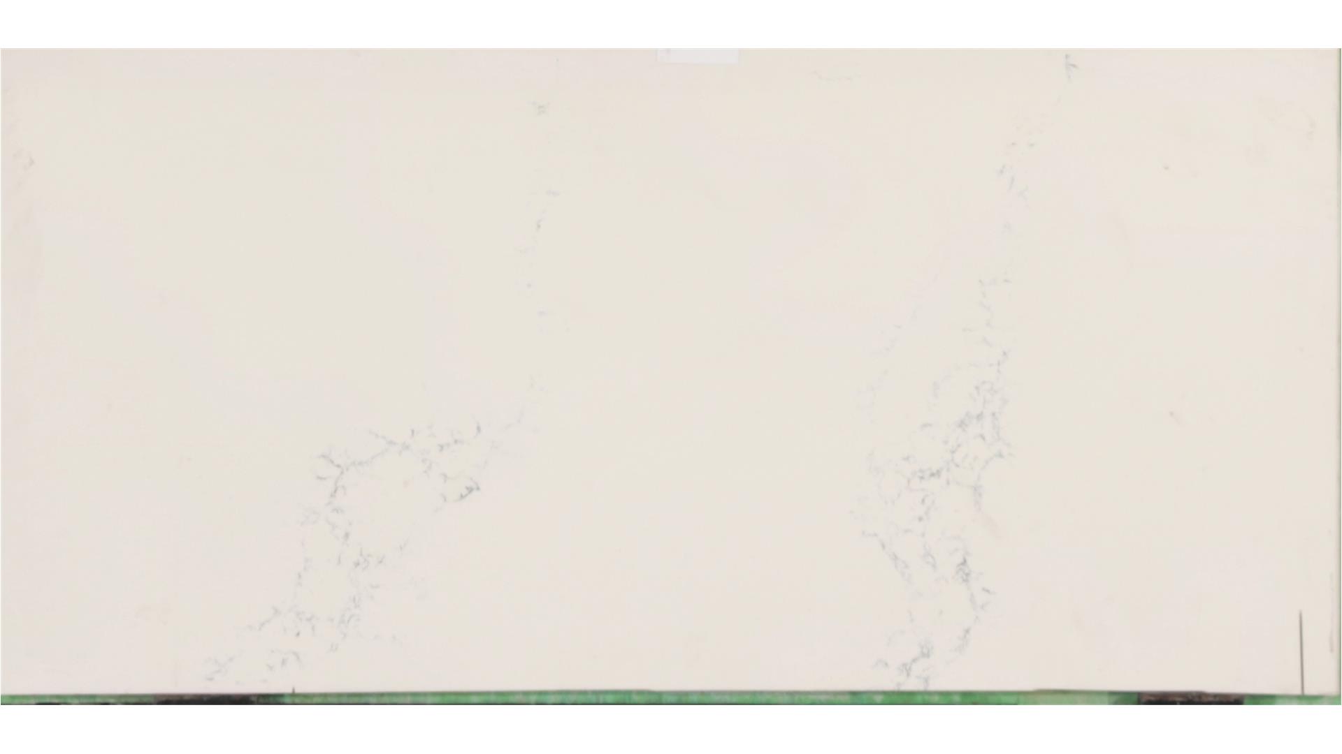 Chantilly Quartz Slabs