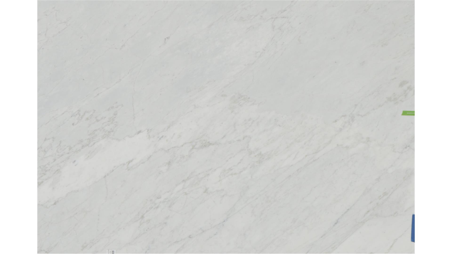 Carrara Venatino Honed Marble Slabs