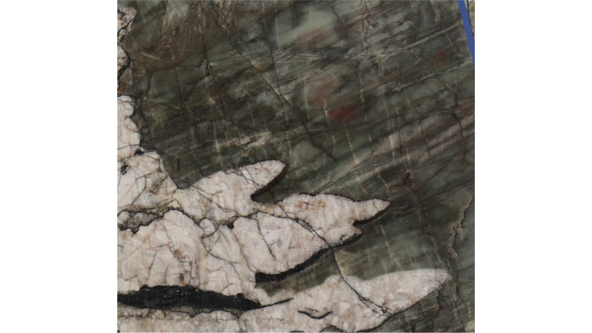 Cristallo Tiffany Quartzite Slabs