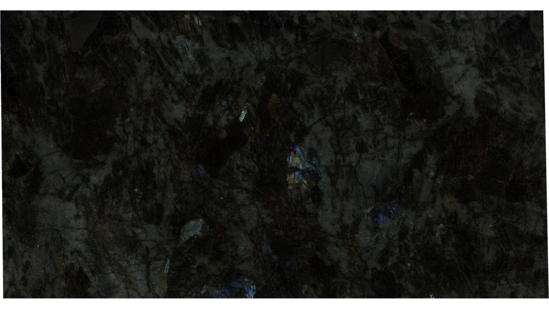 Labradorite Madagascar Granite Slabs