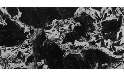 Noir Grand Antique Porcelain