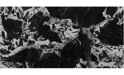 Noir Grand Antique Porcelain