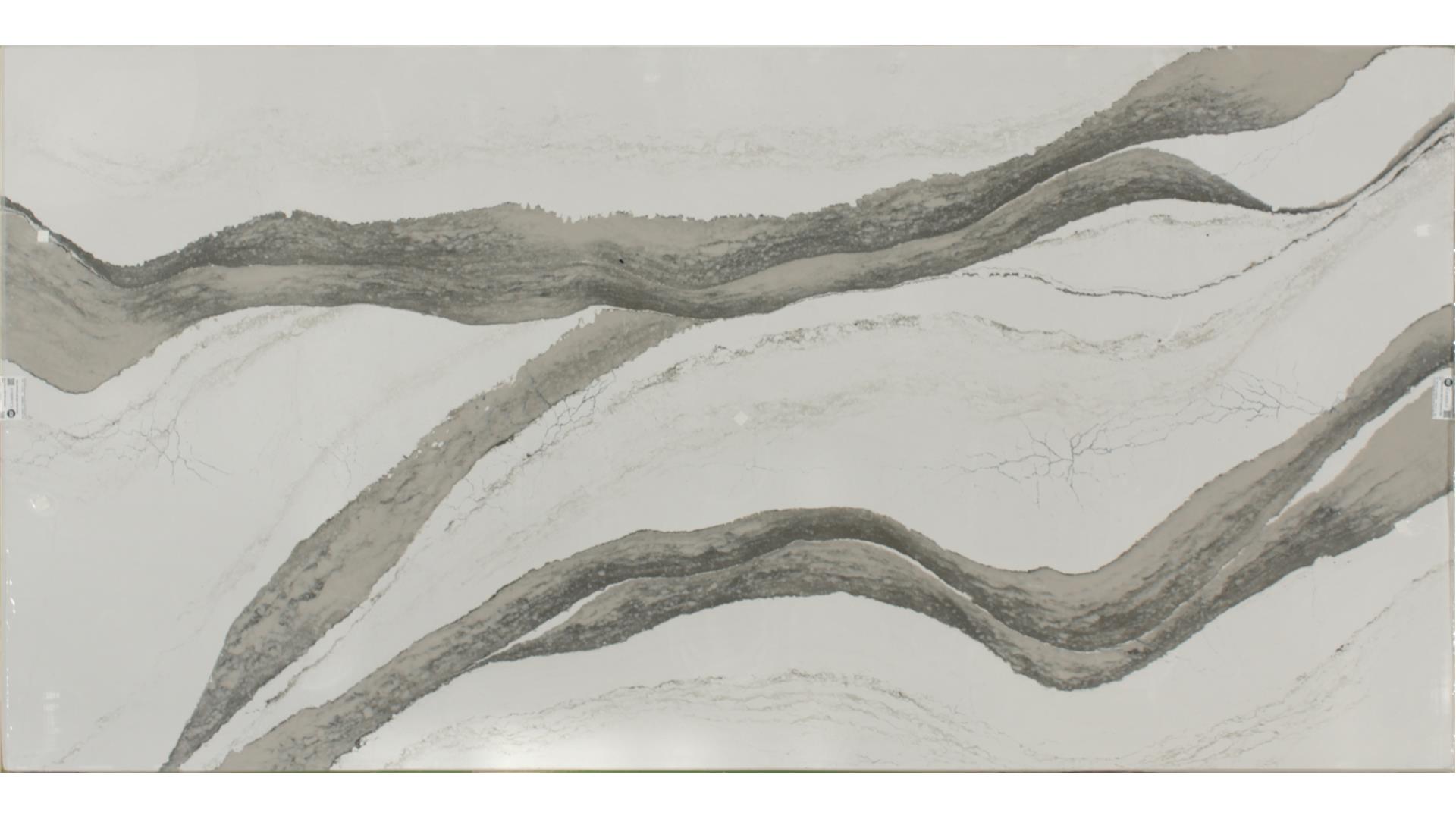 Skara Brae QUARTZ Slabs