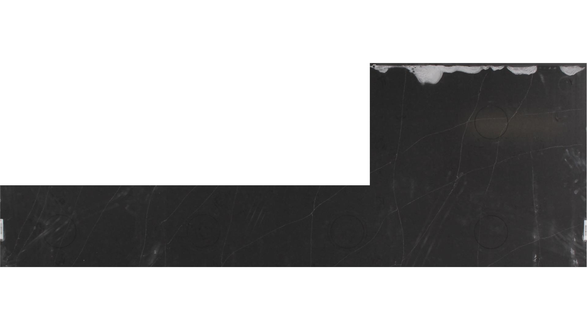 Broadway Black QUARTZ Slabs