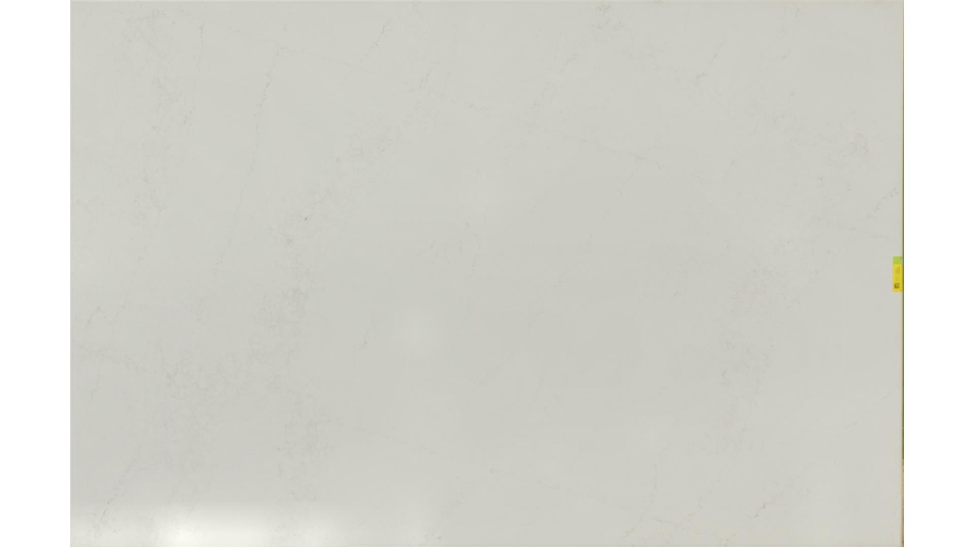 Solenna/LOWES QUARTZ Slabs