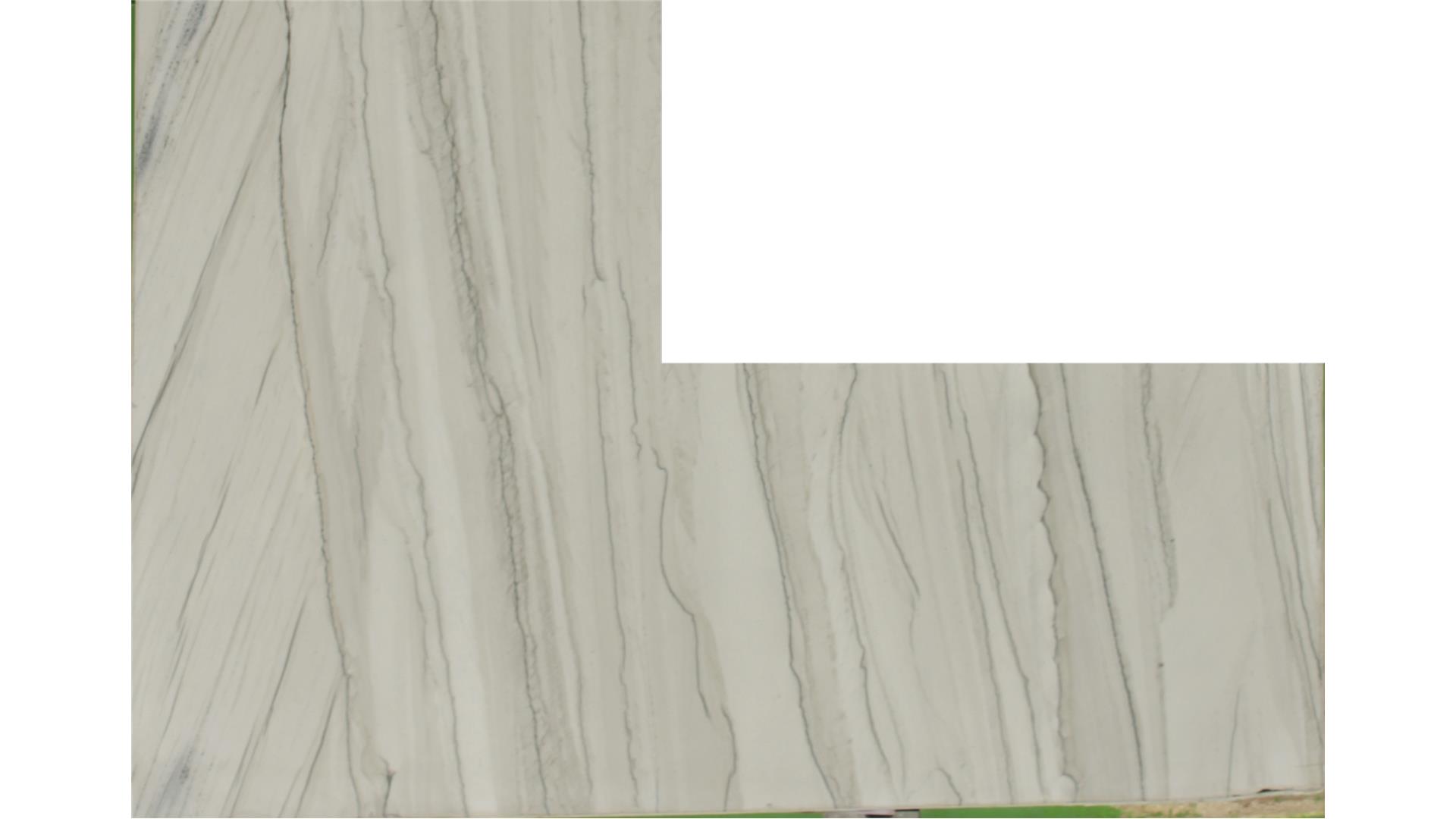 WHITE MACAUBAS QUARTZITE Slabs