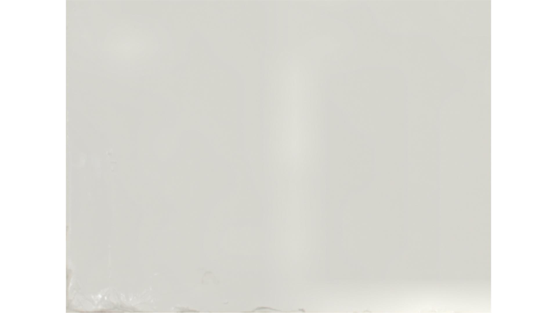 Arctic White QUARTZ Slabs