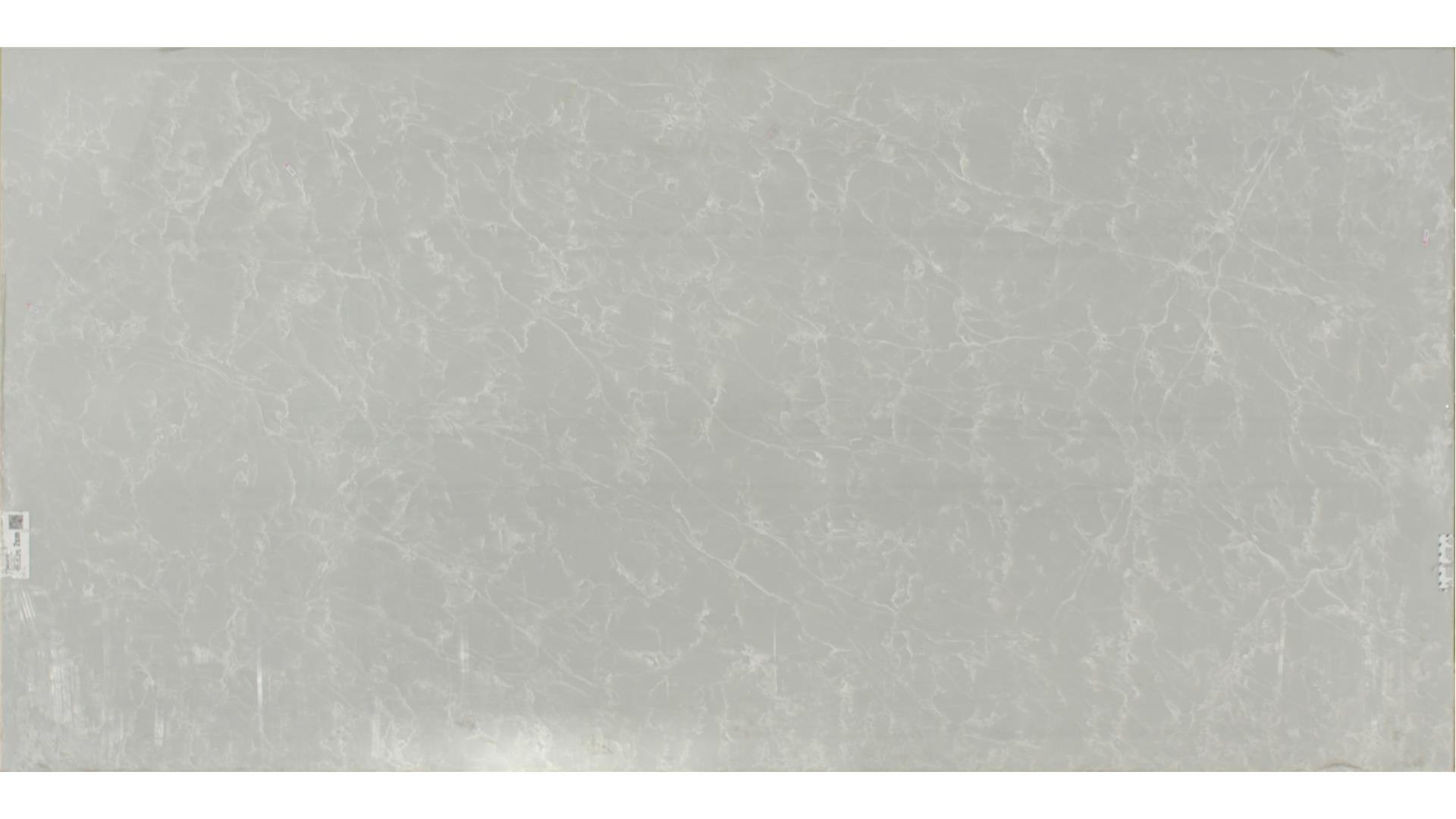 Bianco Glaced QUARTZ Slabs