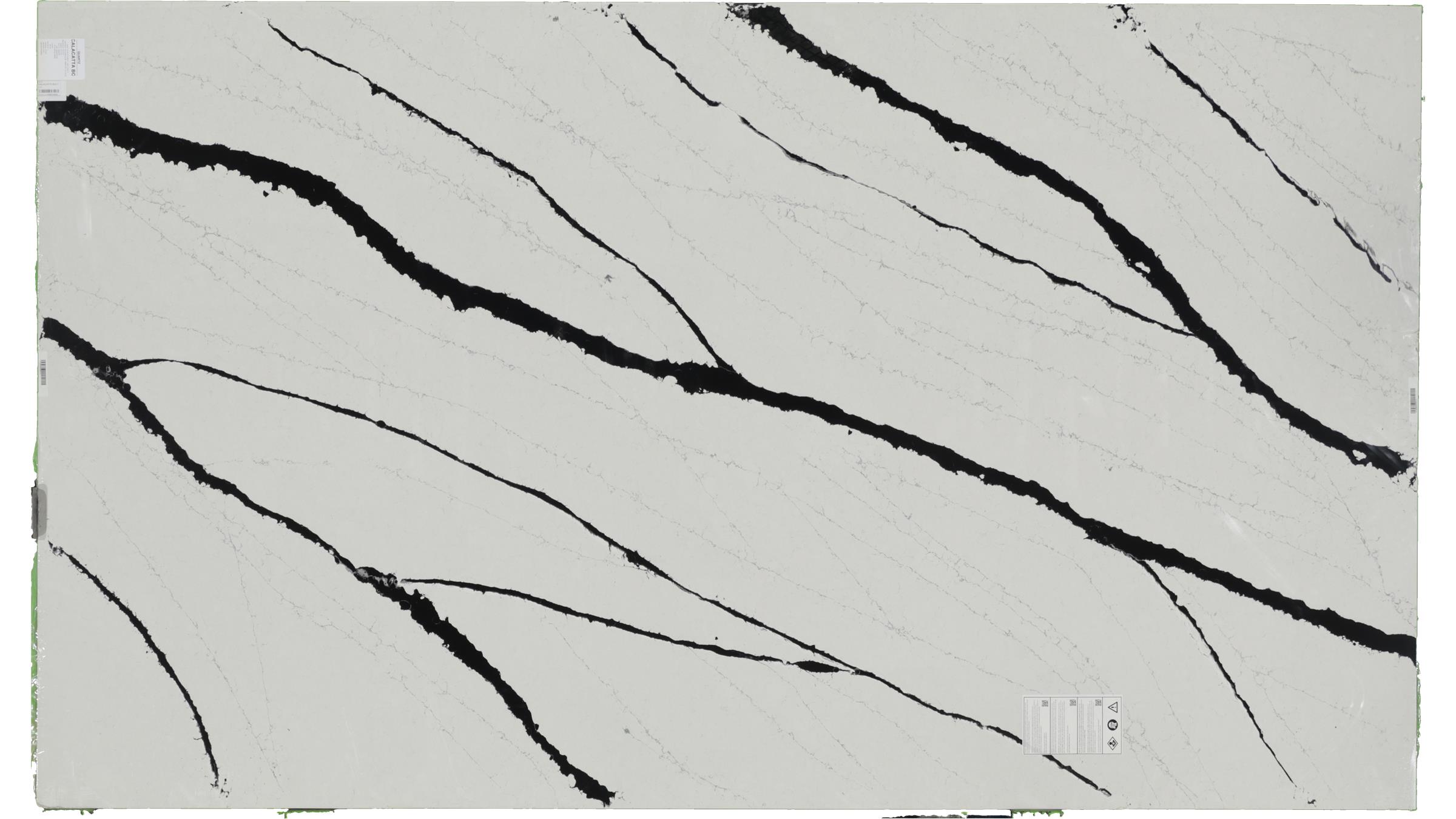 CALACATTA BOLT Quartz Slabs