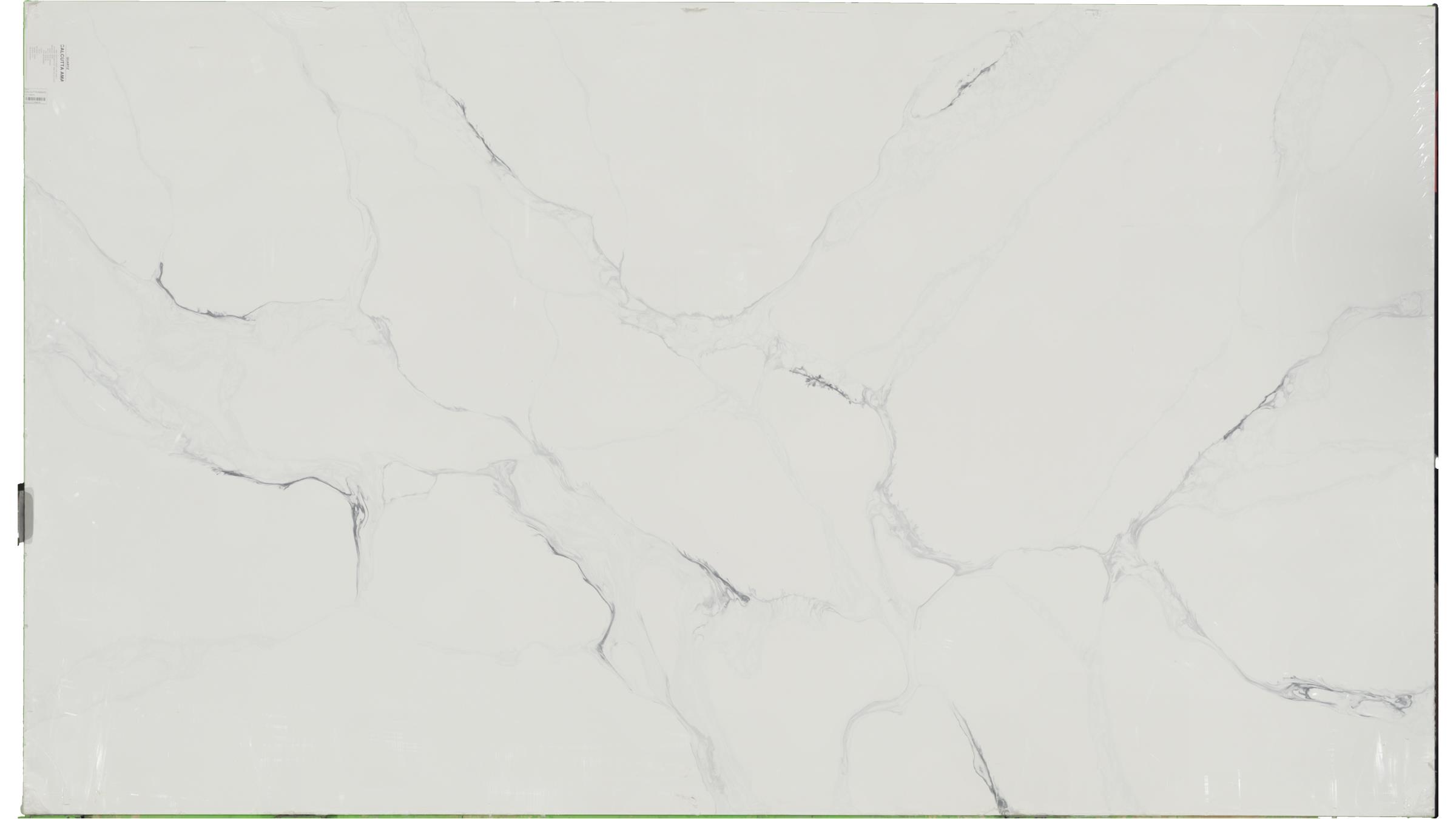 CALCUTTA AMAZE Quartz Slabs