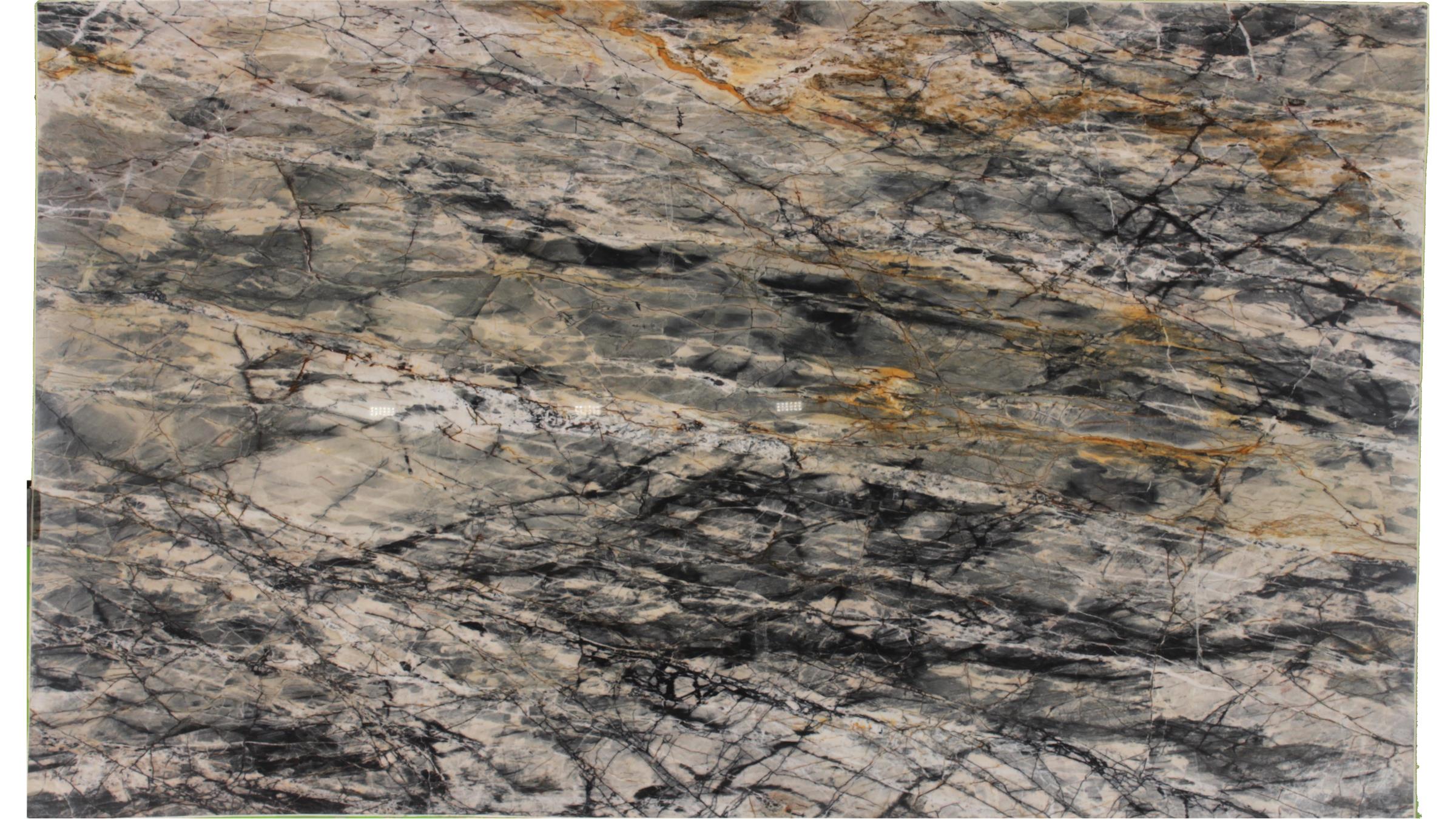 QUANTUM Quartzite Slabs