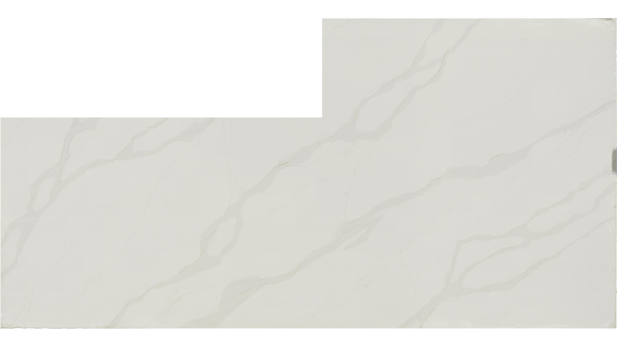 Pristine Quartz Slabs