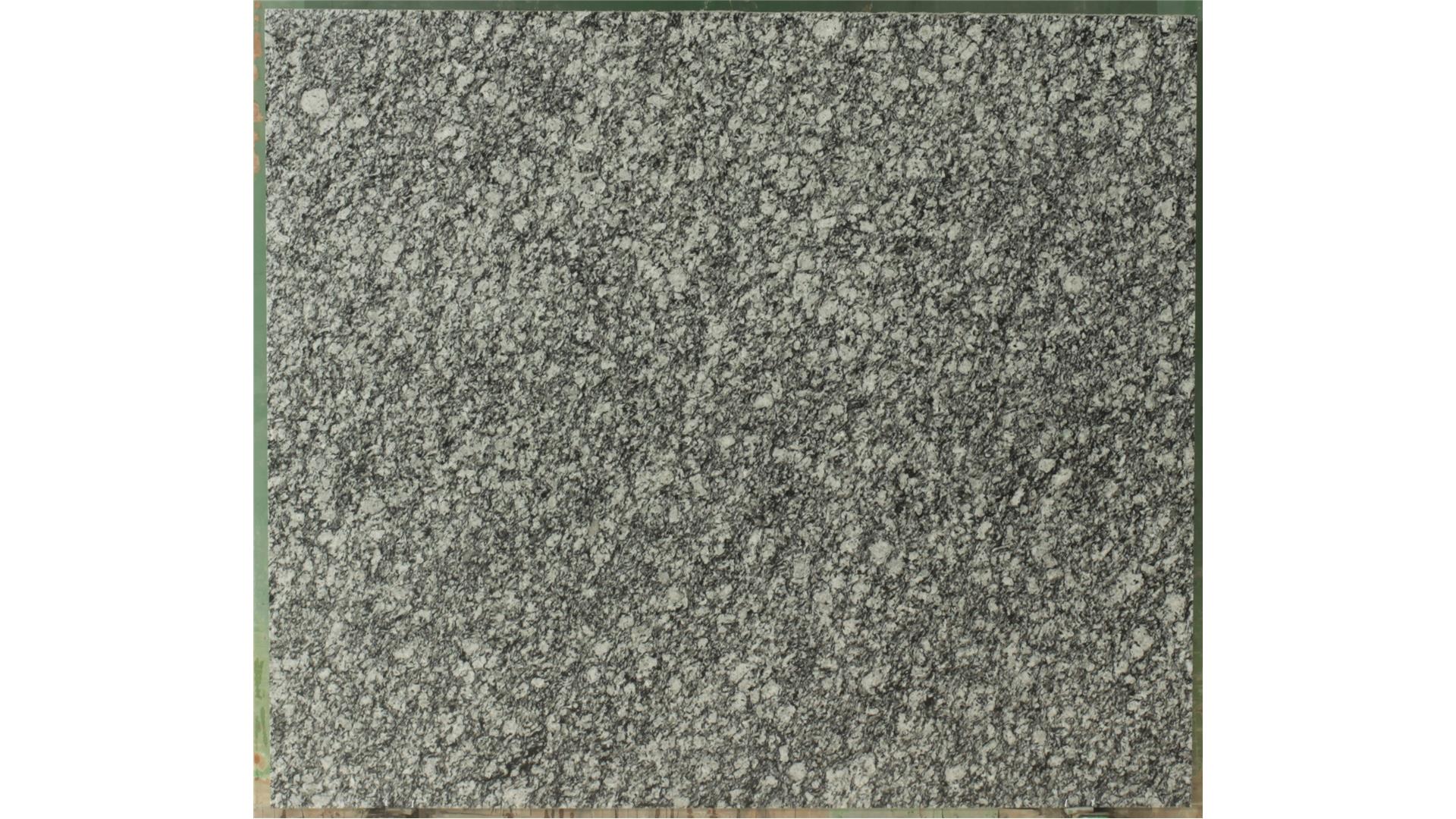 White Sparkle 3 cm Granite Slabs