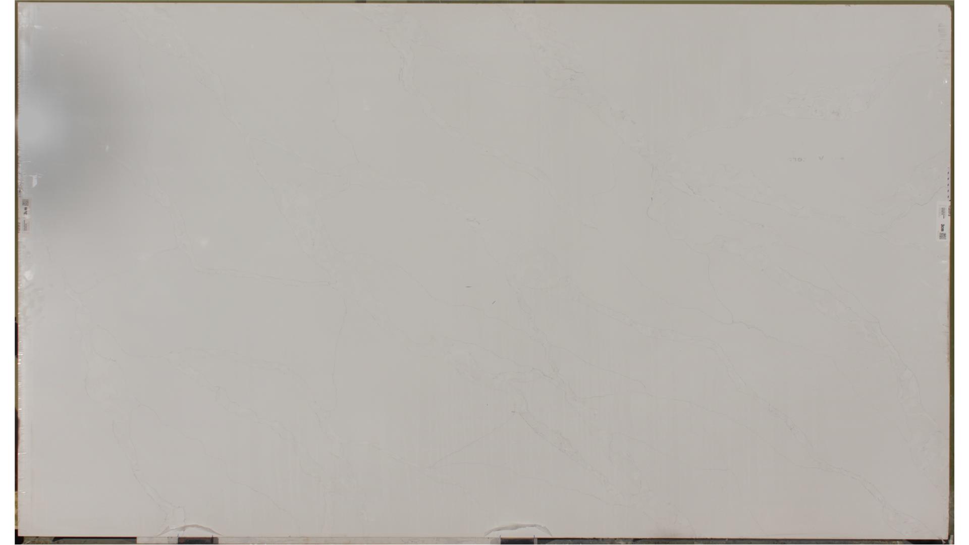 Calacatta Grande Viatera Slabs