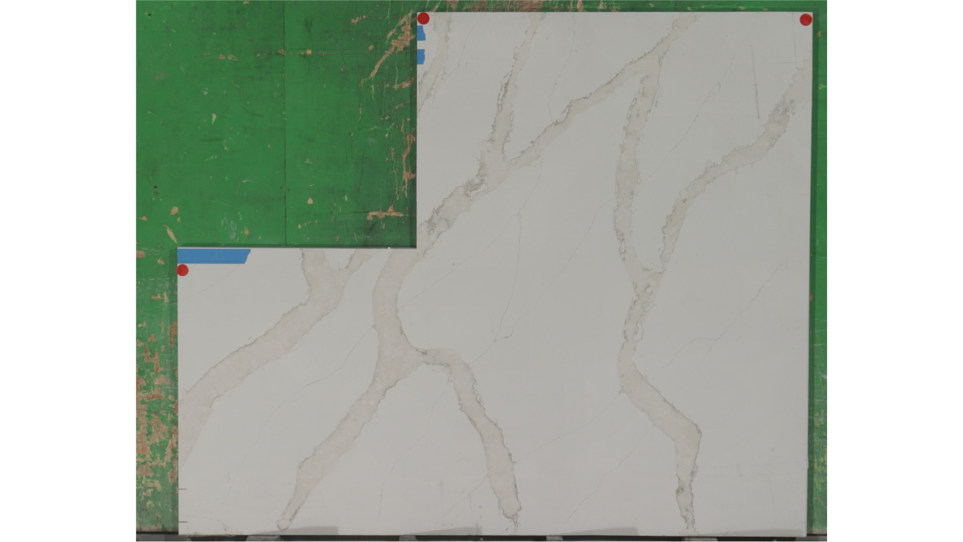 Calacatta Goa 3cm Q Quartz (AZ) Slabs