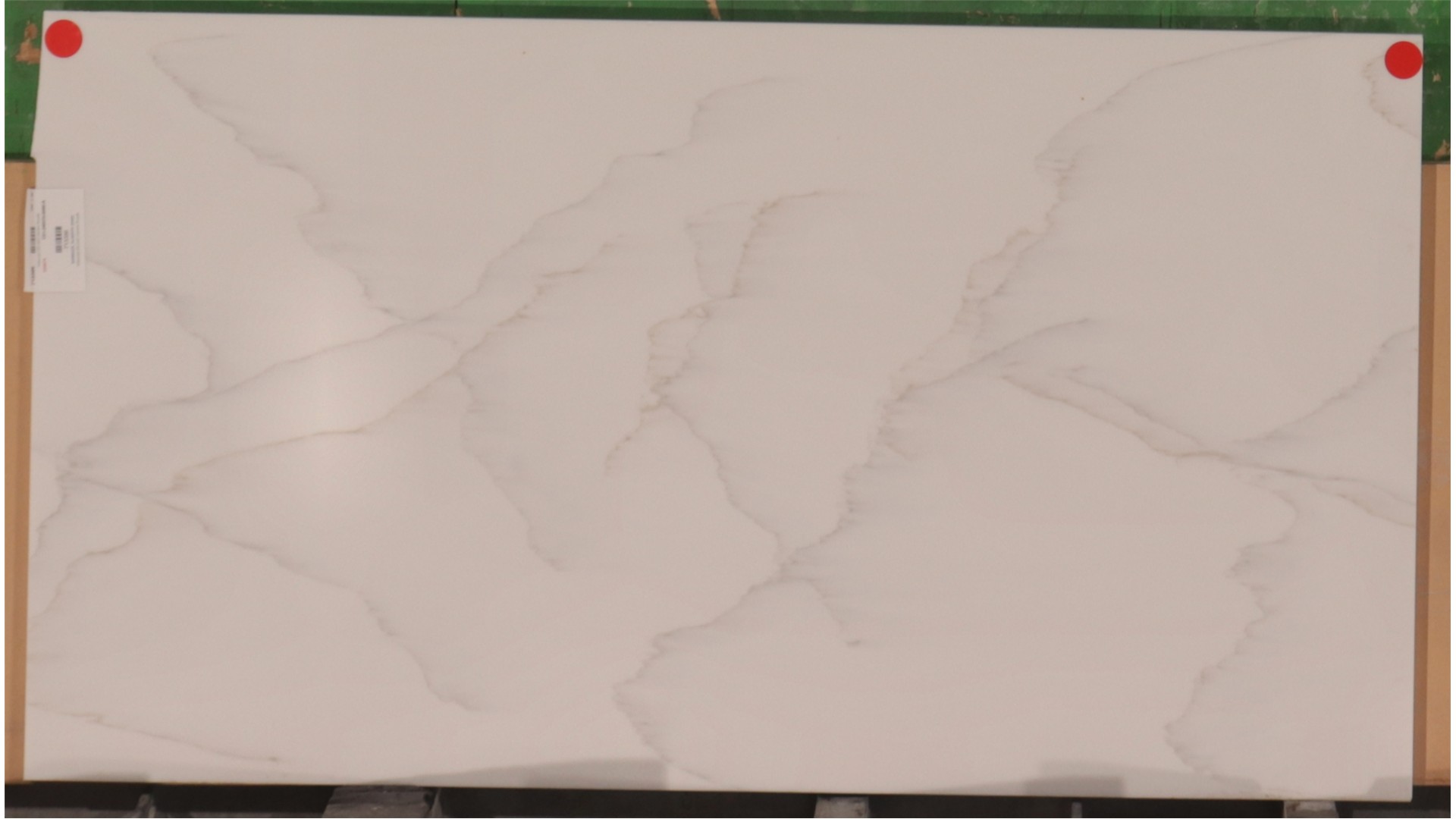 Carrara Royale  Wilsonart SS (AZ) Slabs
