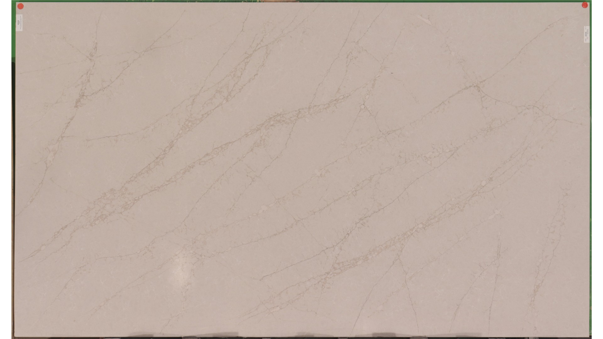Chateau OQ87 3cm  One Quartz (AZ) Slabs