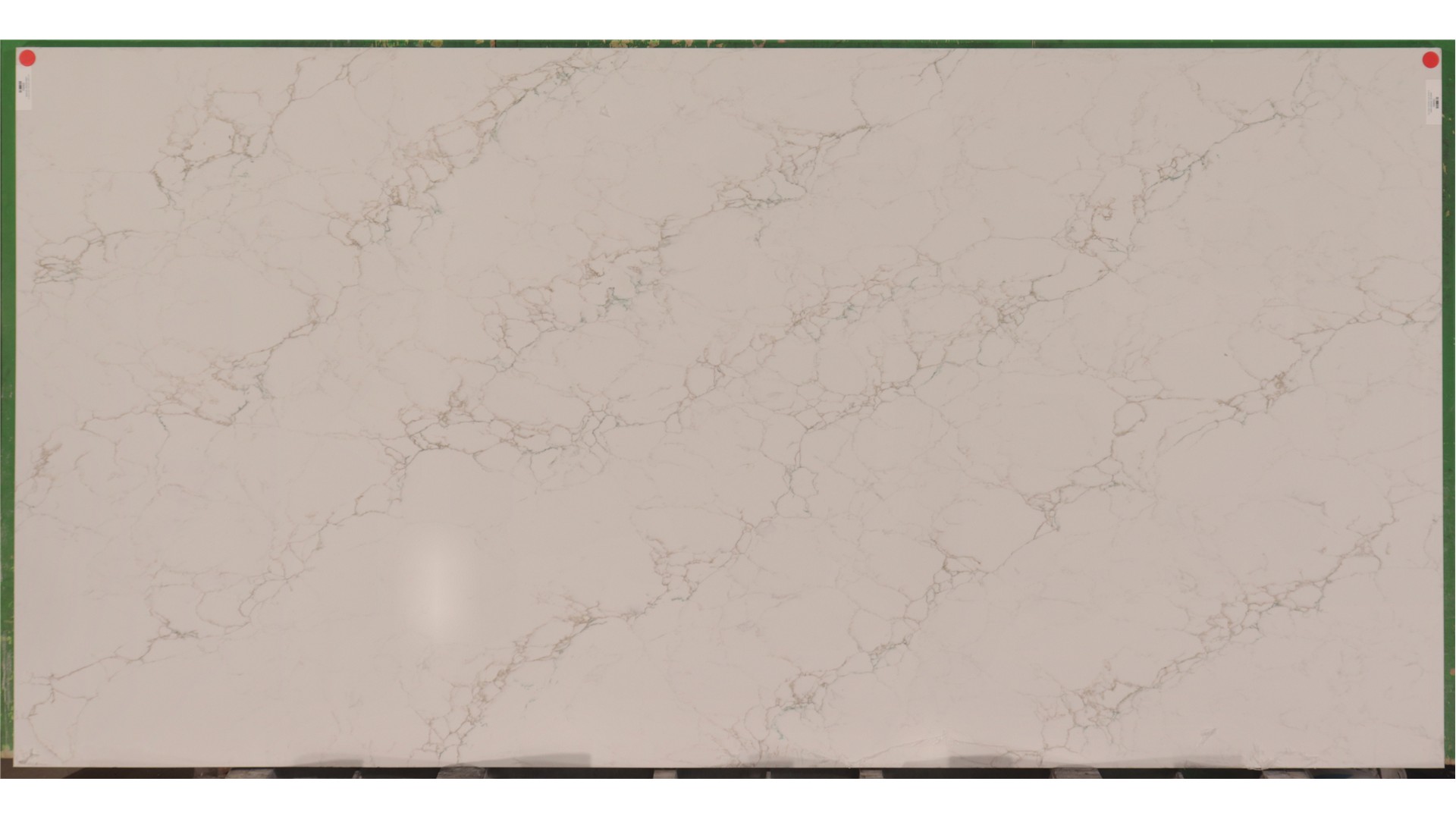 Calacatta Jadira 3cm Q Quartz (AZ) Slabs