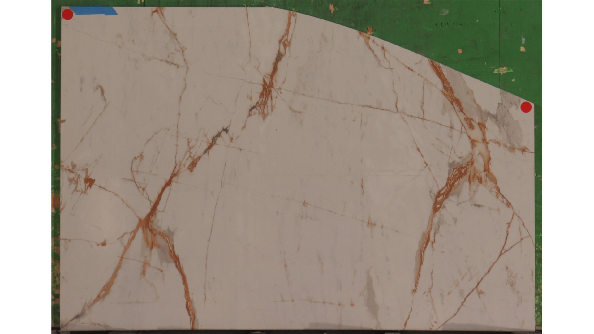 Awake KC  Dekton (AZ) Slabs