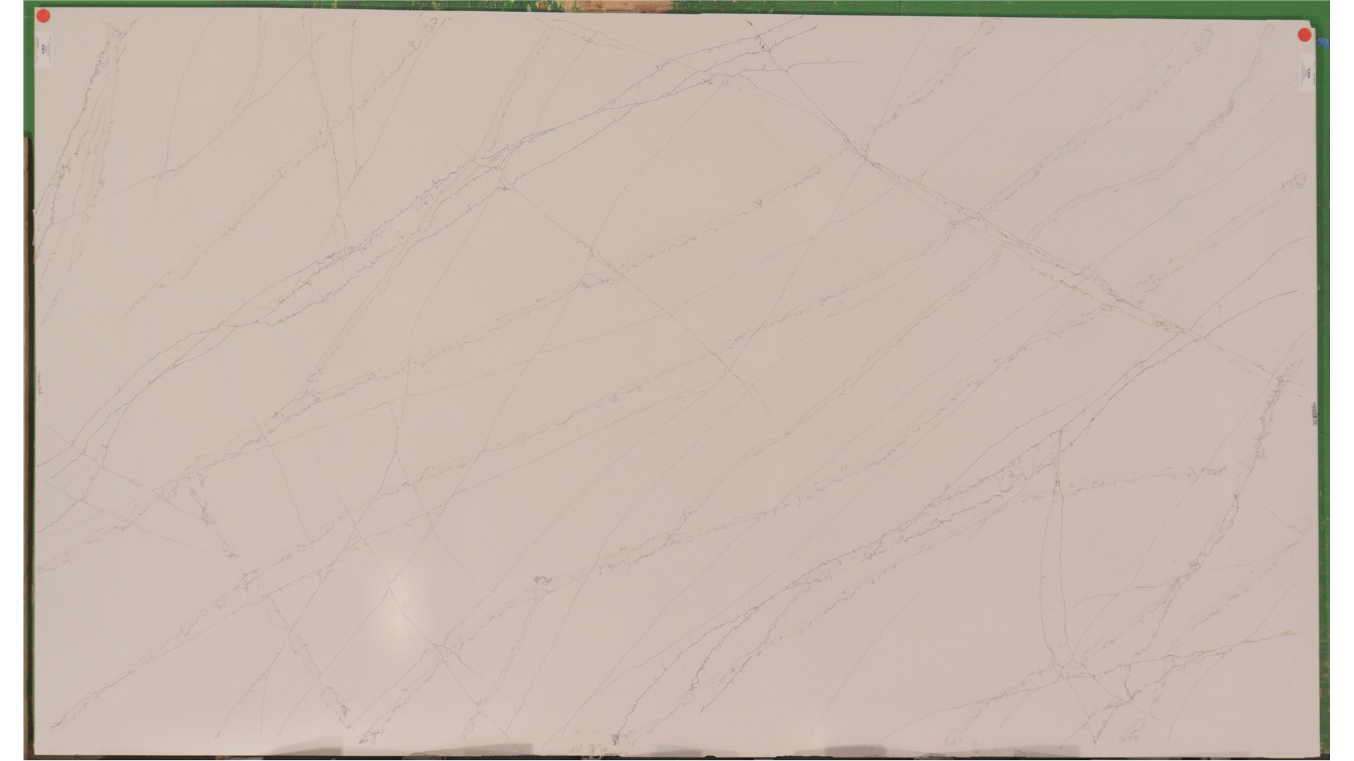 Calacatta Cathedral OQ89 2cm One Quartz (AZ) Slabs