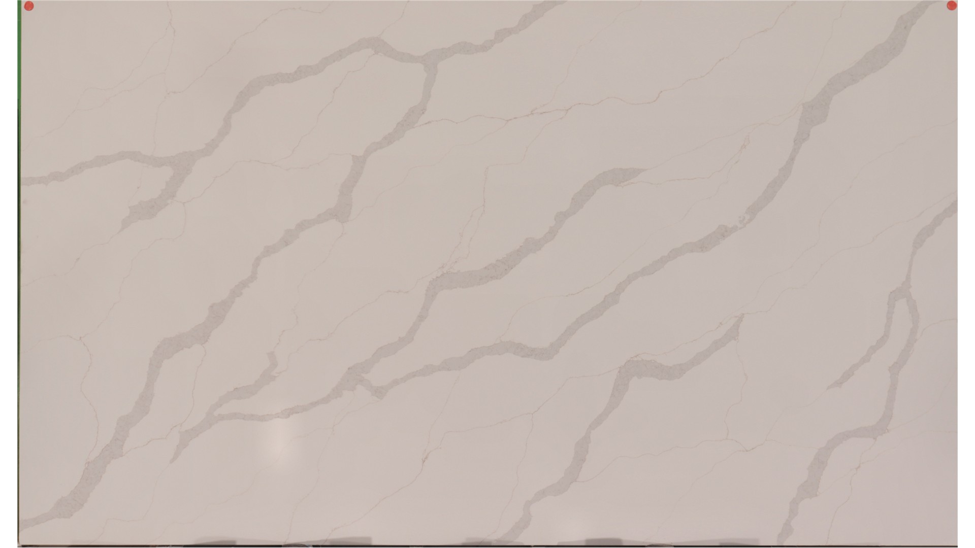 Calacatta Idillio 3cm Q Quartz (AZ) Slabs