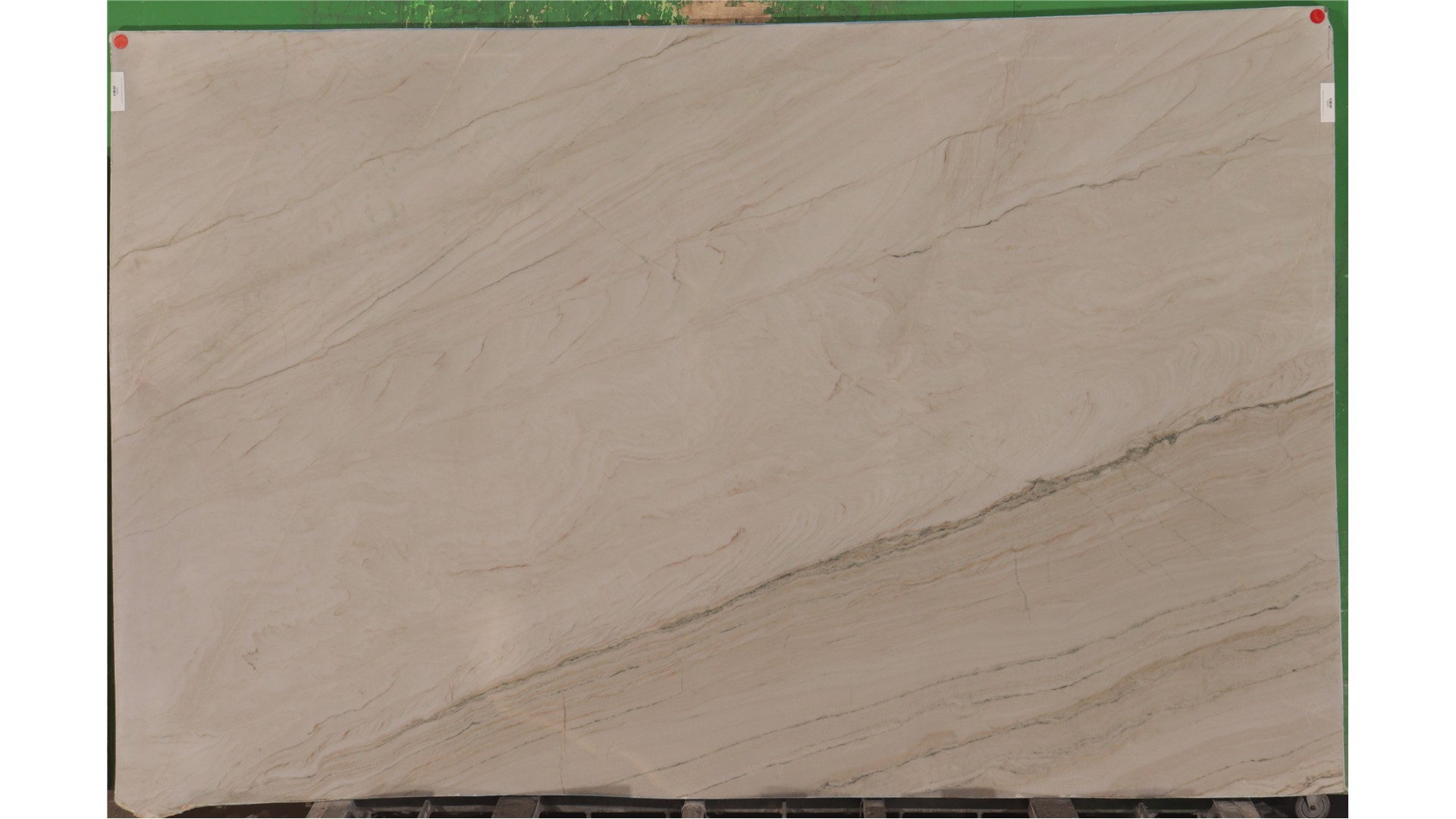 Tahitian Cream 3cm  Daltile HD Stone (AZ) Slabs