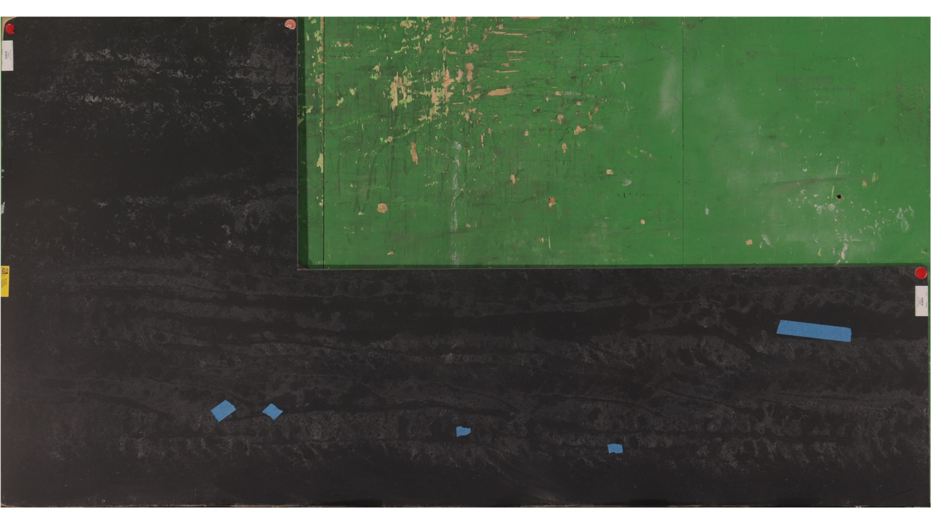 Black Tempal 5810  (N)(J) (Image Caesarstone (AZ) Slabs