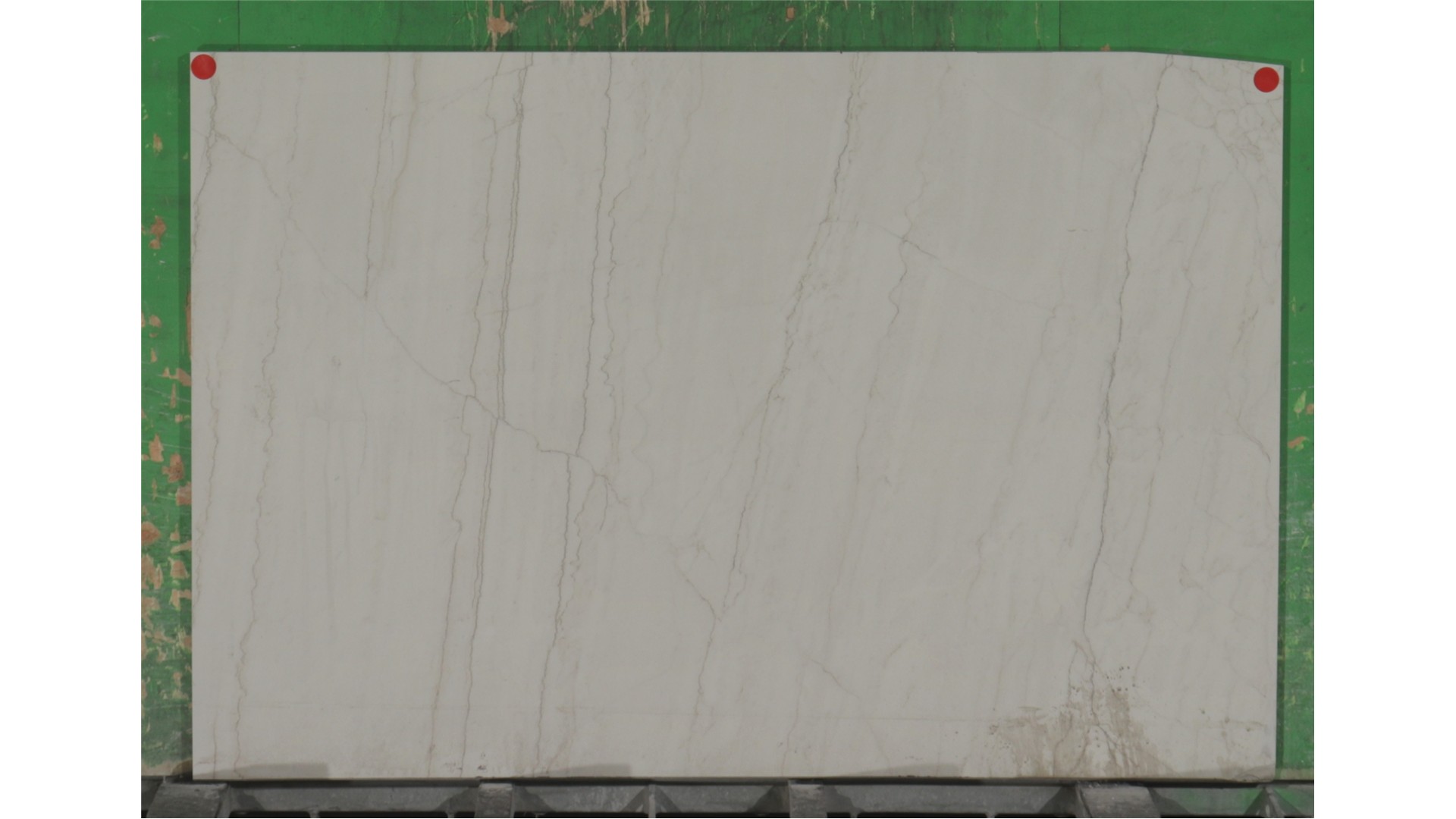Neural  Dekton (AZ) Slabs