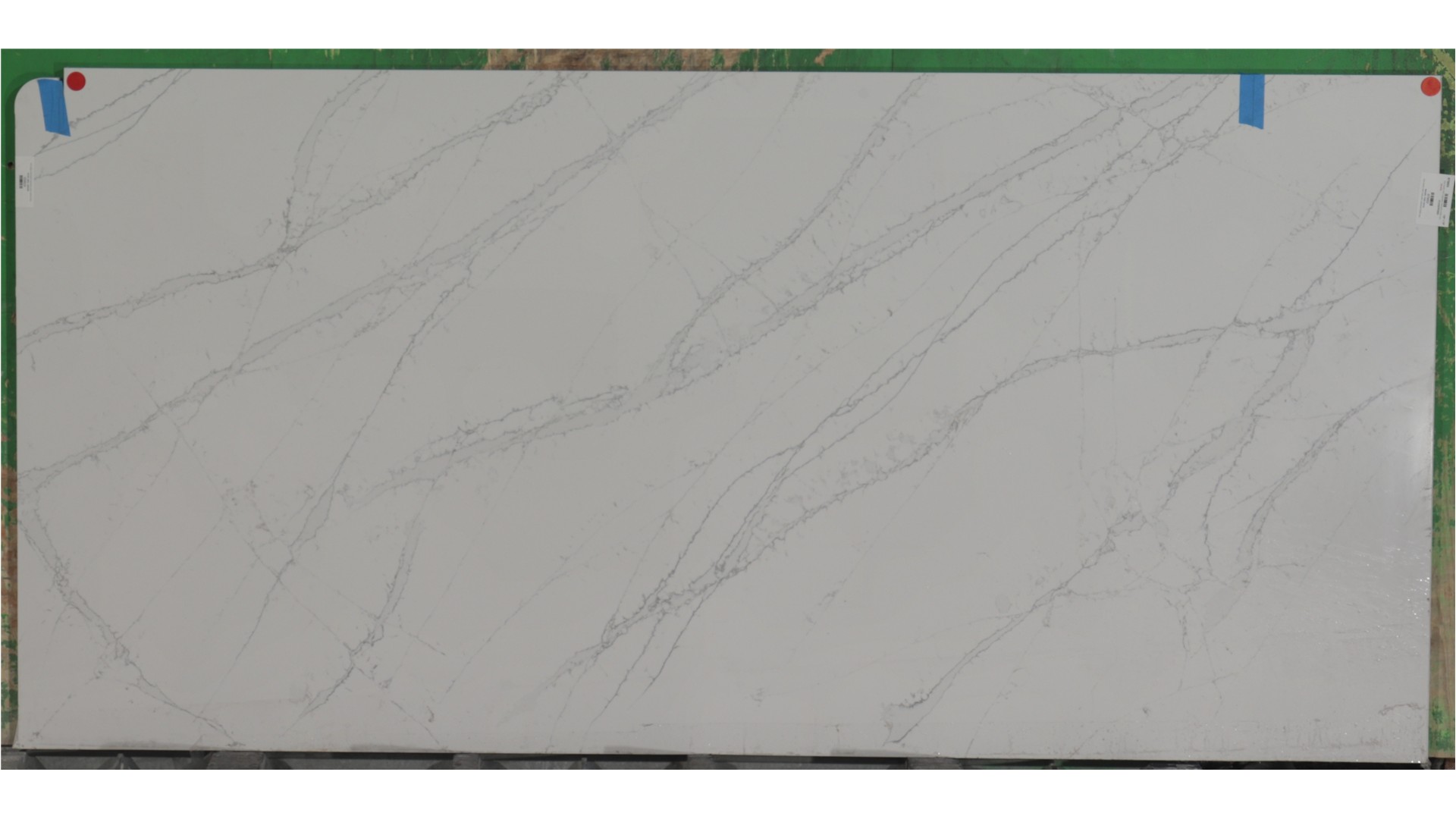 Calacatta Cathedral OQ89 3cm One Quartz (AZ) Slabs