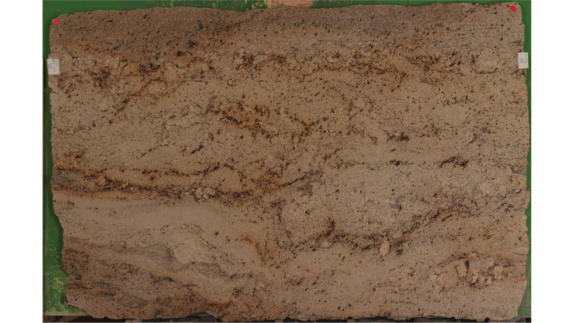 Crescent Veil 3cm Sensa (AZ) Slabs