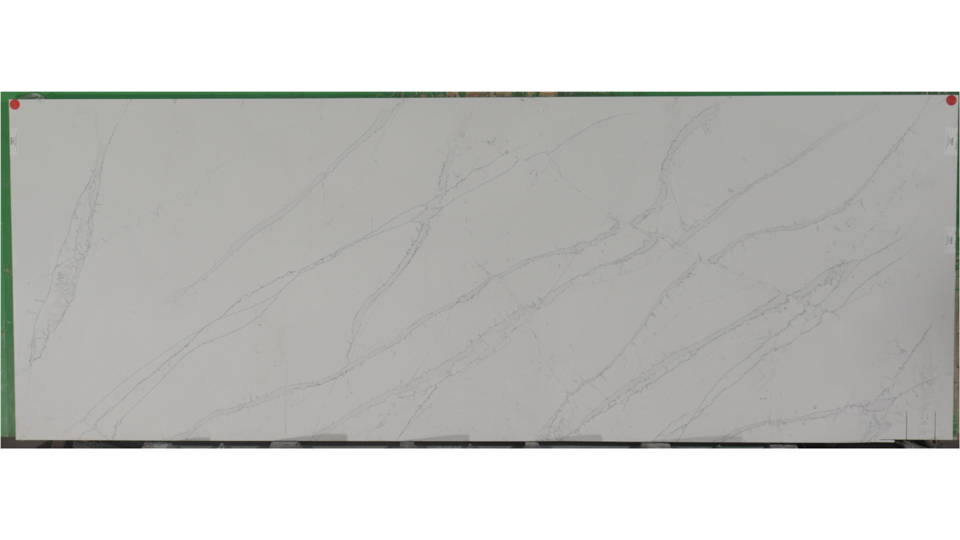 Calacatta Cathedral OQ89 3cm One Quartz (AZ) Slabs