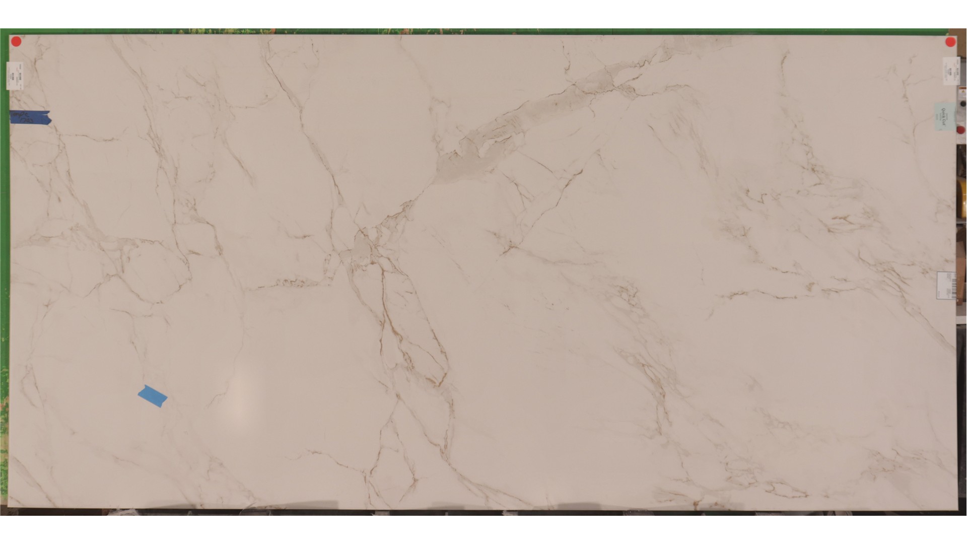 Entzo Calacatta  Dekton (AZ) Slabs