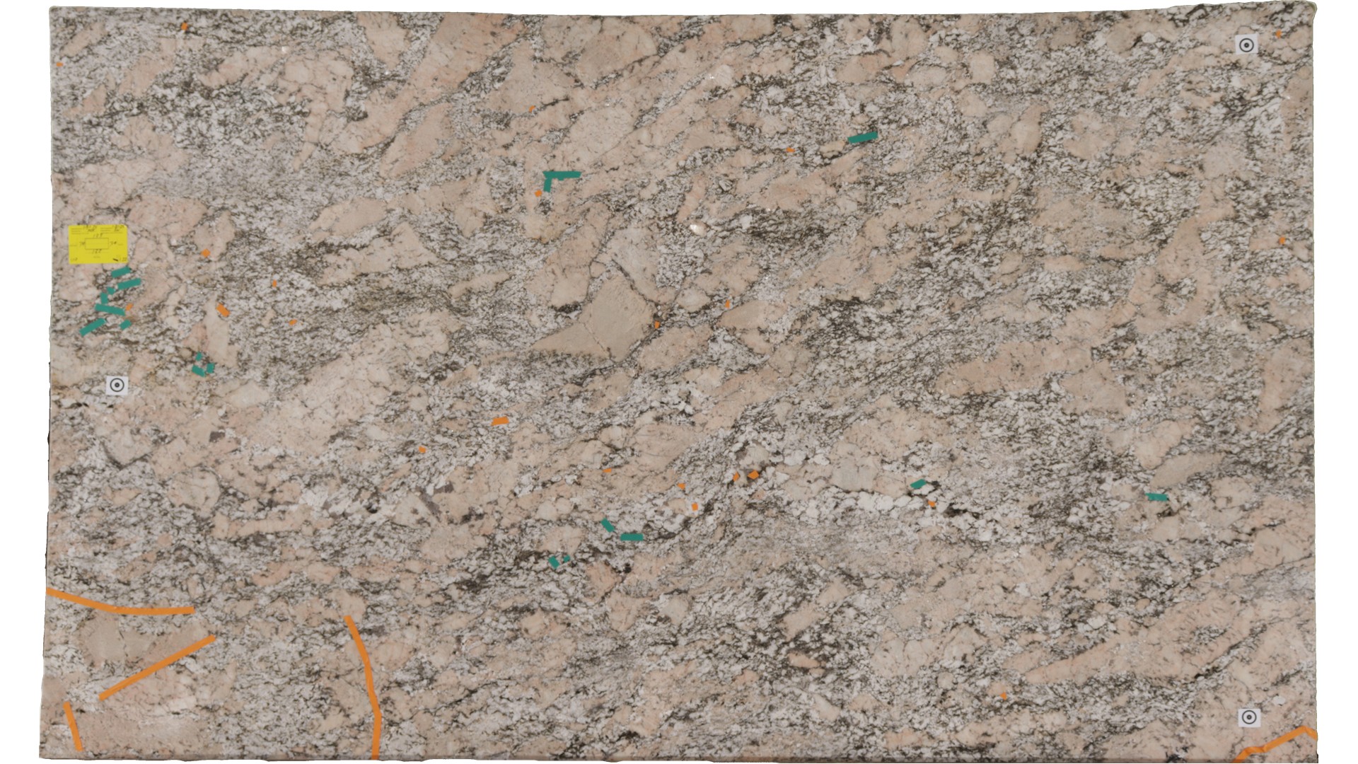 ALPINE  VALLEY GRANITE Slabs