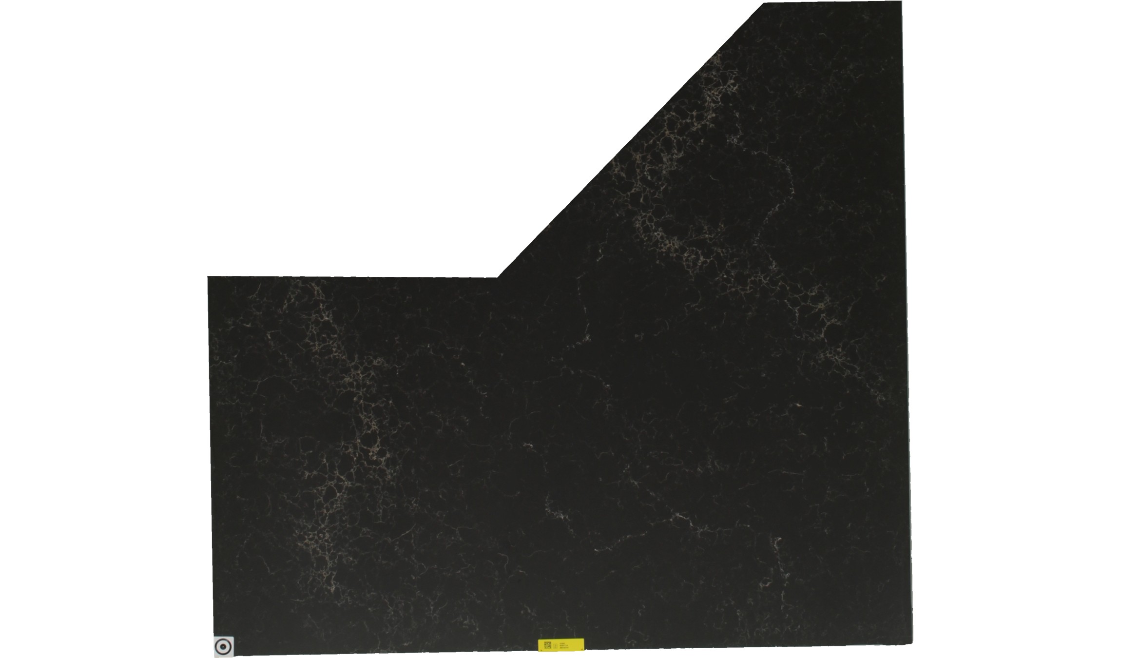 Vanilla Noir Quartz Slabs