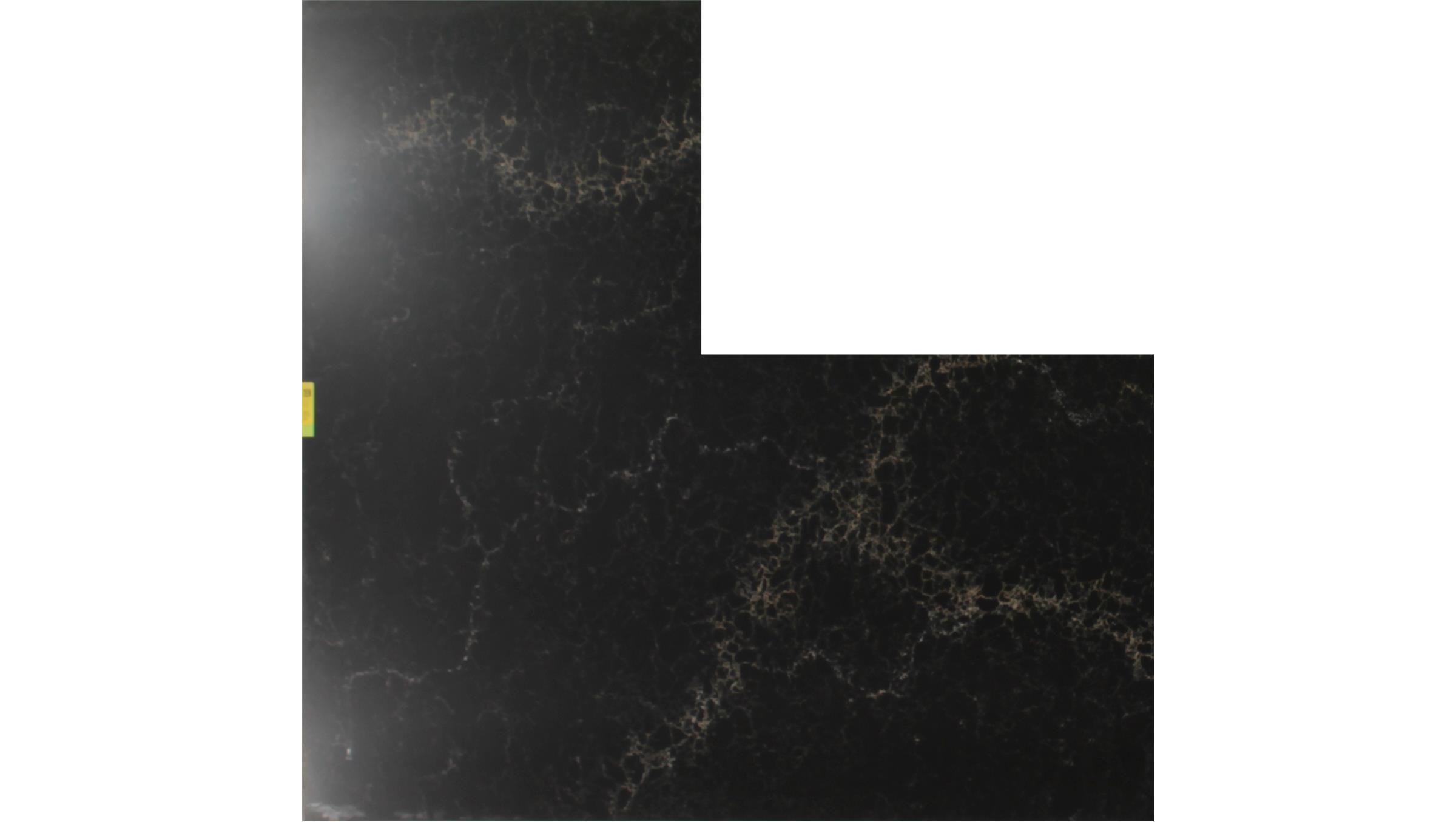 Vanilla Noir (5100) Quartz Slabs