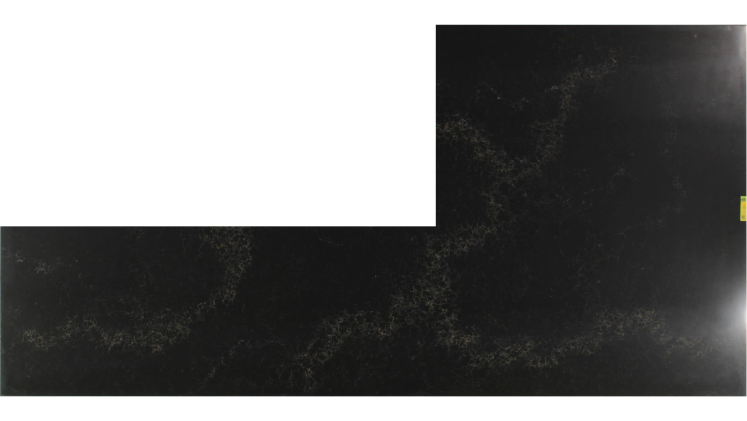 Vanilla Noir (5100) Quartz Slabs