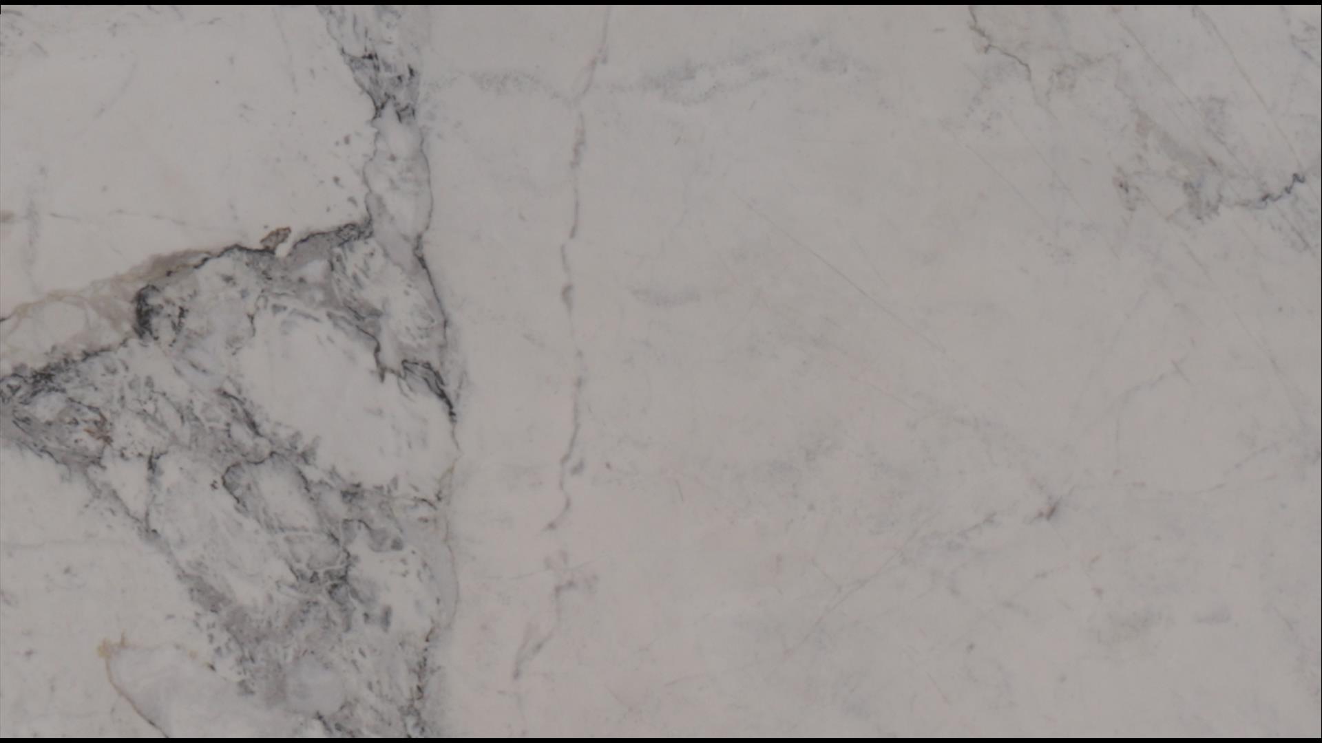 Calacatta Michelangelo Marble Slabs