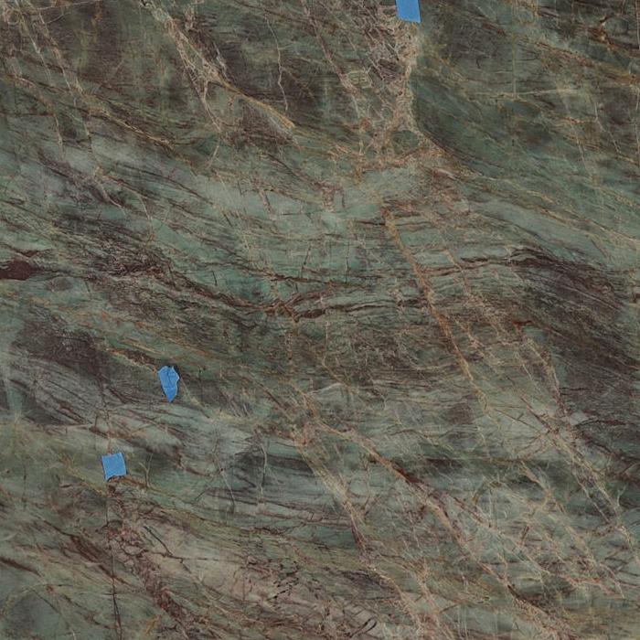 Verde Esmeralda Granite Slabs